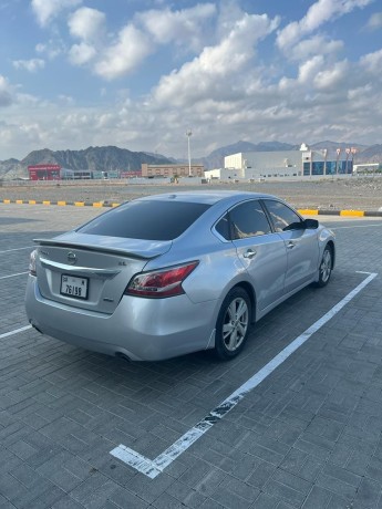 nissan-altima-2015-big-3