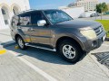 mitsubishi-pajero-small-0