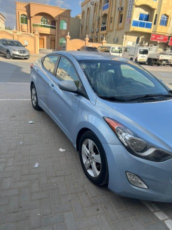 hyundai-elantra-big-5