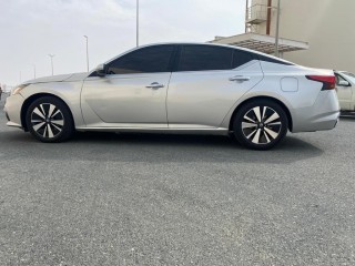 Nissan Altima 2019