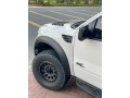 ford-raptor-svt-small-4