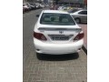 toyota-corolla-2010-small-2