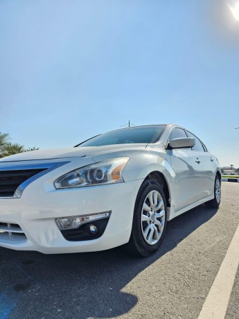 nissan-altima-2015-big-3