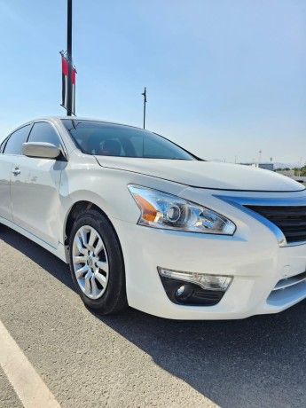 nissan-altima-2015-big-6