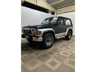 Nissan Patrol 1991