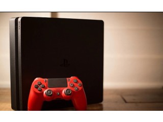 Playstation 4 slim