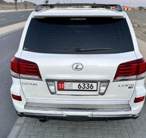 lexus-lx570-big-3