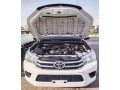 toyota-hilux-small-2