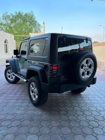 jeep-wrangler-sport-big-4