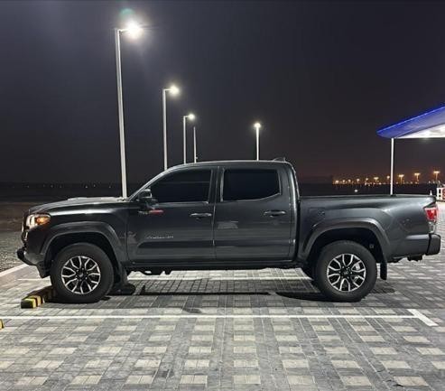 toyota-tacoma-big-1