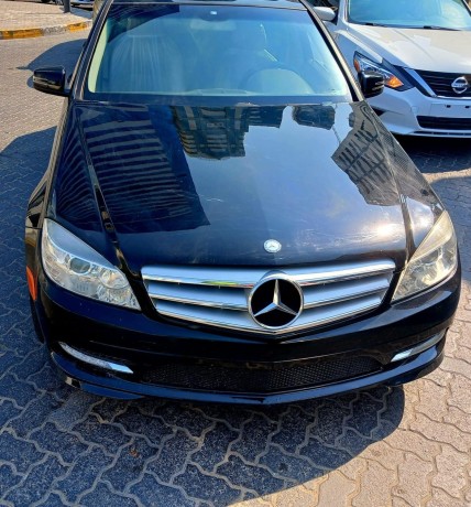 mercedes-c300-big-0