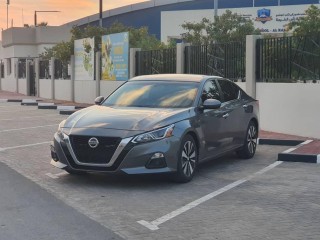 Nissan Altima 2020