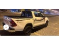 toyota-hilux-small-1