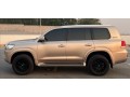 toyota-land-cruiser-small-2