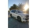 toyota-land-cruiser-vxr-small-3