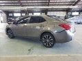 2018-toyota-corolla-se-small-9