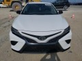 2019-toyota-camry-se-small-0
