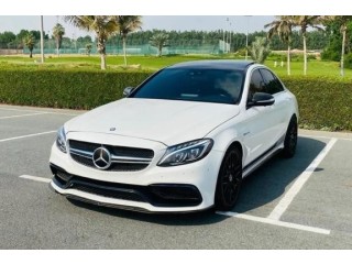 Mercedes C63 s