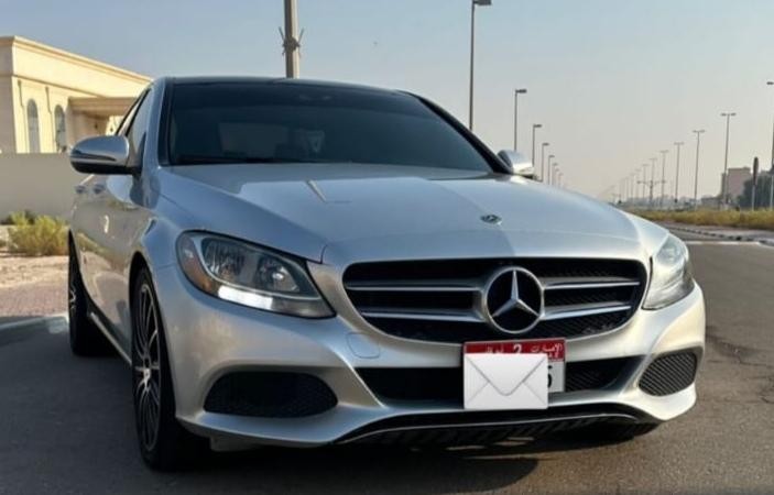 mercedes-c300-big-0