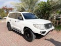 toyota-land-cruiser-gx-small-0