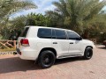 toyota-land-cruiser-gx-small-3