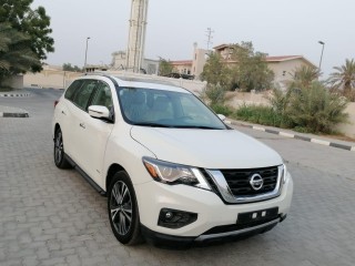 Nissan pathfinder