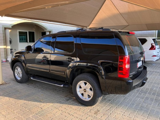 chevrolet-tahoe-big-1