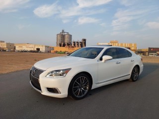 Lexus LS 460