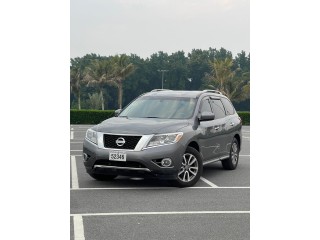 Nissan pathfinder 2016