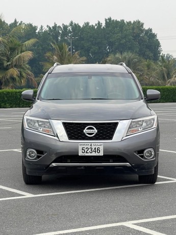 nissan-pathfinder-2016-big-6