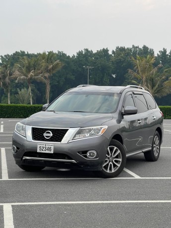 nissan-pathfinder-2016-big-0