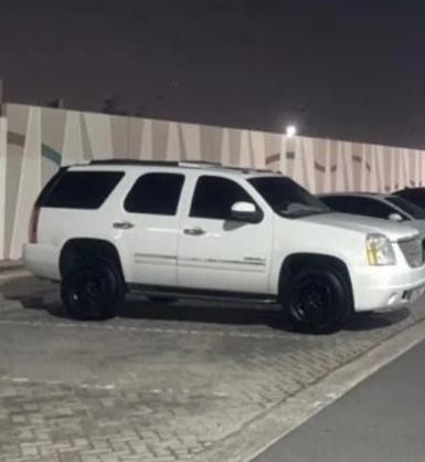 gmc-yukon-denali-big-3