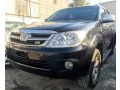 toyota-fortuner-small-0