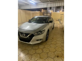 Nissan Maxima