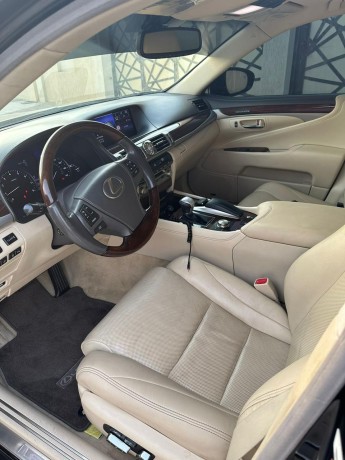 lexus-ls-460-big-2