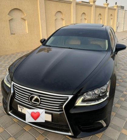 lexus-ls-460-big-0