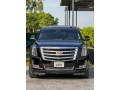 cadillac-escalade-small-2