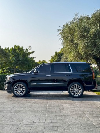 cadillac-escalade-big-3