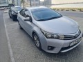 toyota-corolla-se-small-0