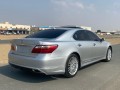 lexus-ls-460-small-9