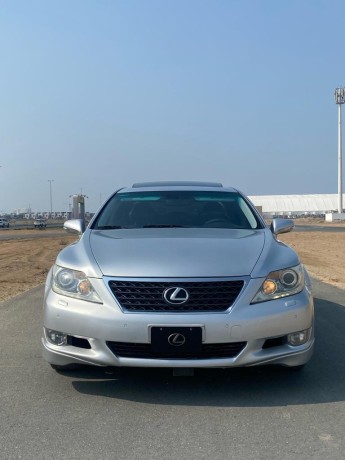 lexus-ls-460-big-2