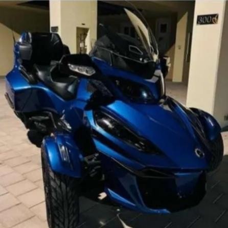 canam-spyder-big-0