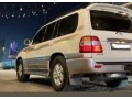 toyota-land-cruiser-small-3