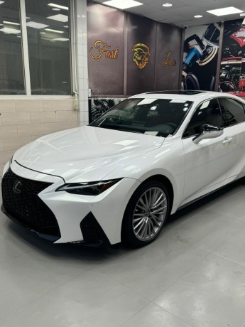 lexus-is300-big-4