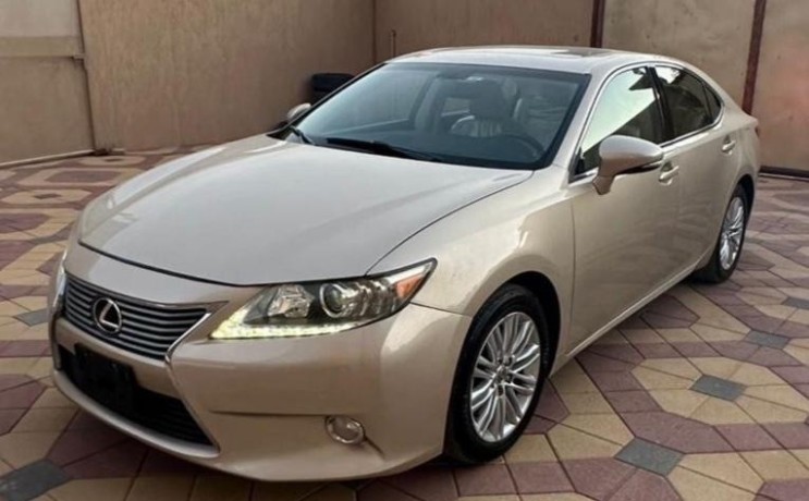 lexus-es-2014-big-0