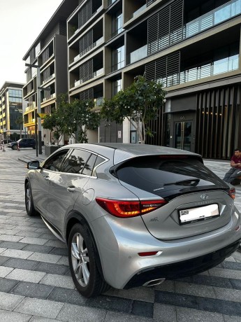 infiniti-q30-big-3