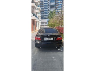 Lexus LS 600H