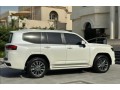 toyota-land-cruiser-small-4