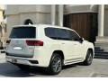 toyota-land-cruiser-small-3