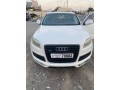 audi-q7-small-0